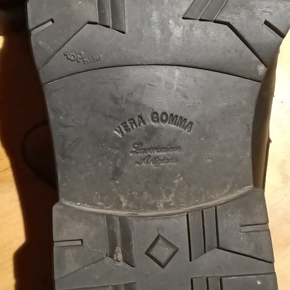 Men's Black Dress Shoe - Picture 2 of 3